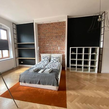 Wyjatkowy Apartament Blisko Rynku Lejlighed Wrocław Eksteriør billede