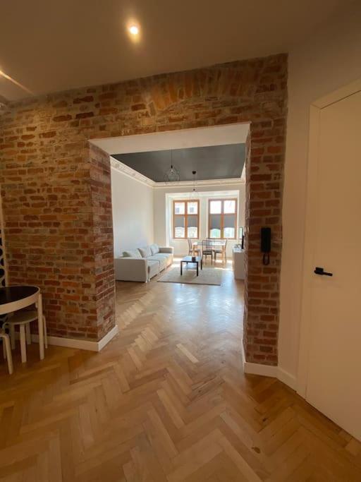 Wyjatkowy Apartament Blisko Rynku Lejlighed Wrocław Eksteriør billede