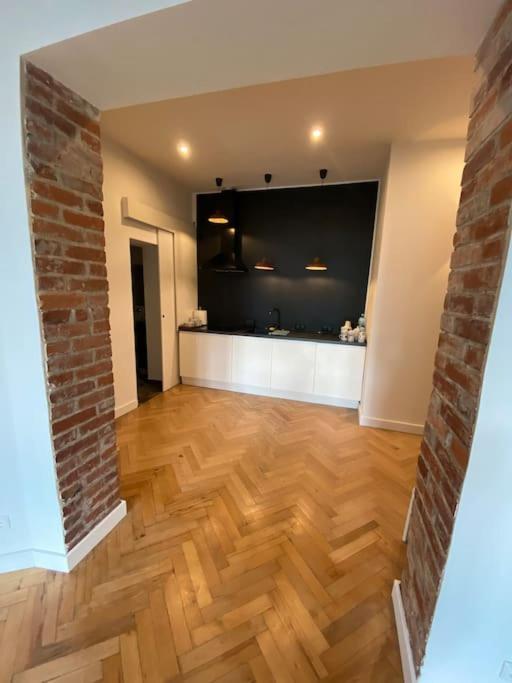 Wyjatkowy Apartament Blisko Rynku Lejlighed Wrocław Eksteriør billede